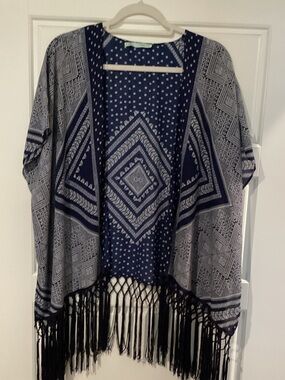 Maurices Navy and White Geometric Kimono with Fringe